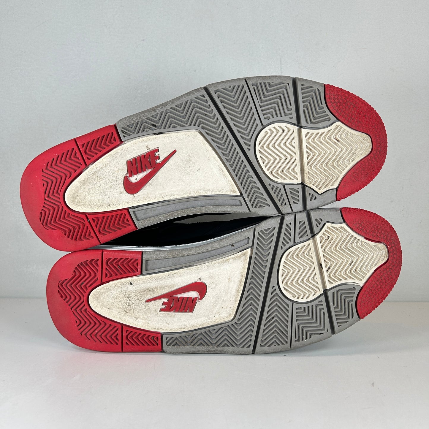 308497 060 Jordan 4 Criados (2019)