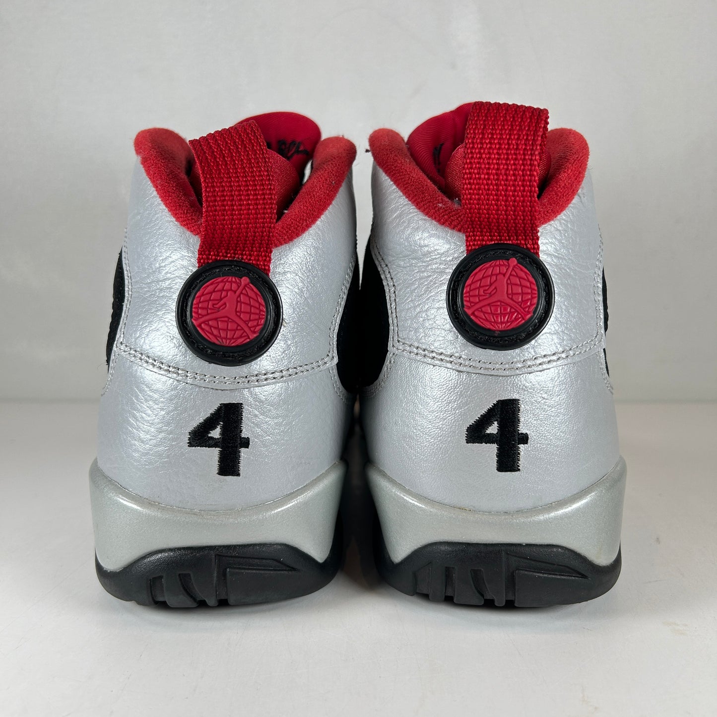 302370 012 Jordan 9 Retro Johnny Kilroy [USED] - 8 M (Used)