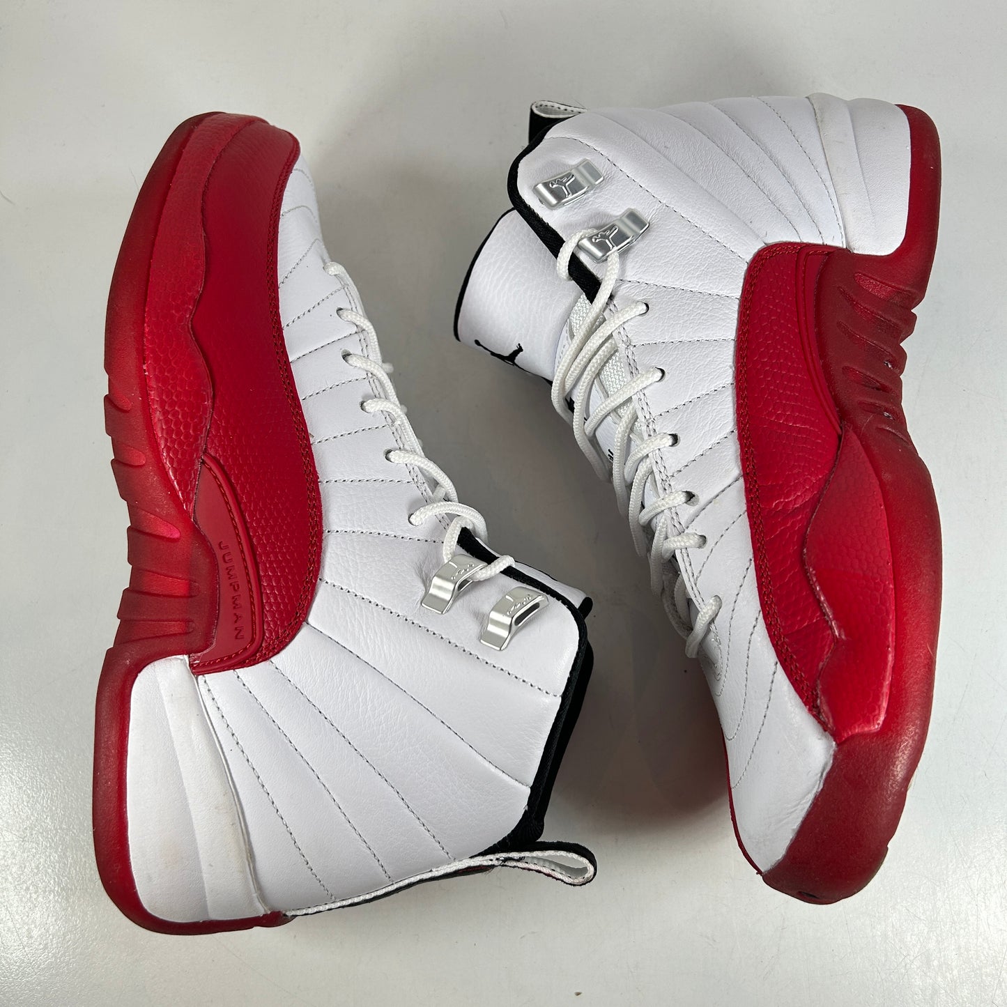 153265 116 Jordan 12 Retro Cherry (2023) (GS) [USED] - 7 Y (Used)