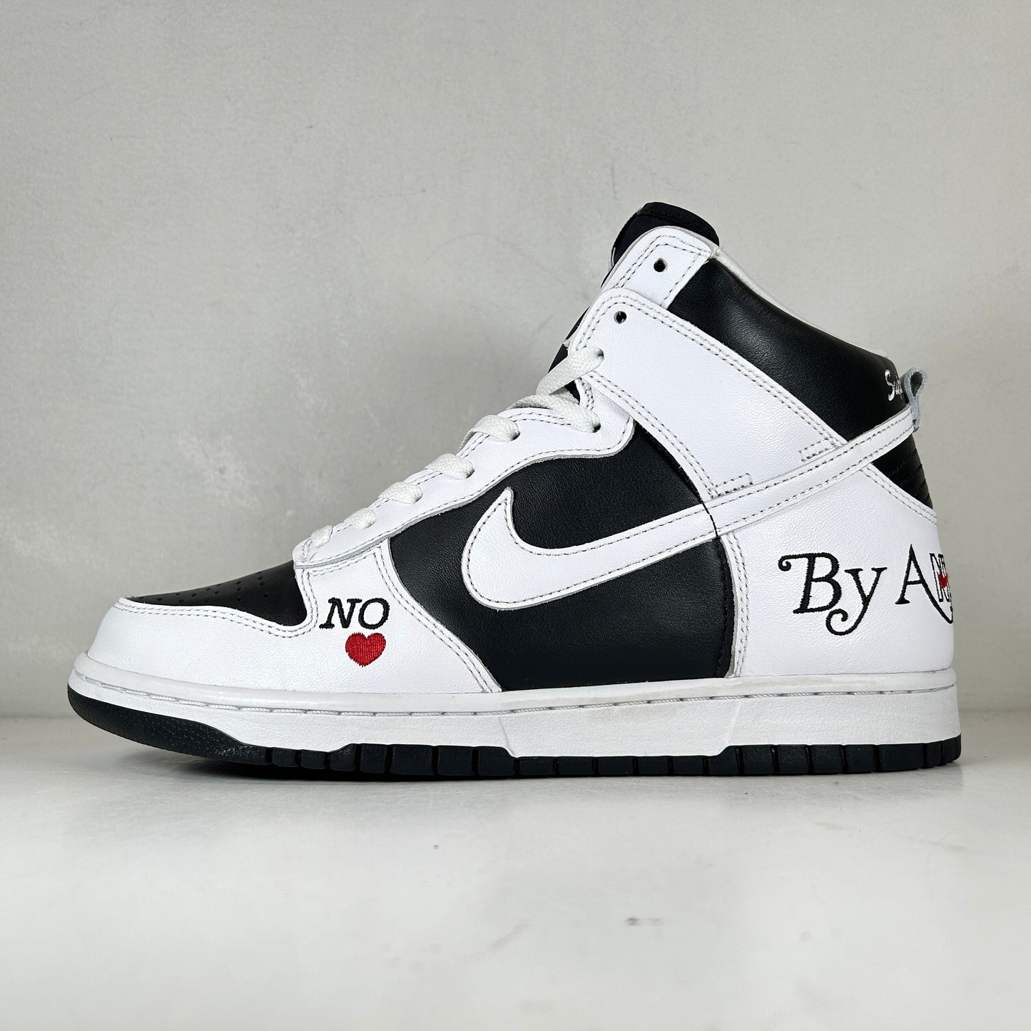 DN3741 002 Nike SB Dunk Supreme BAM Black [USED] - 10.5 M (Used)
