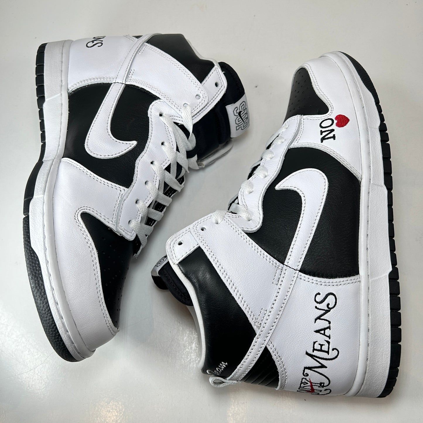DN3741 002 Nike SB Dunk Supreme BAM Black [USED] - 10.5 M (Used)