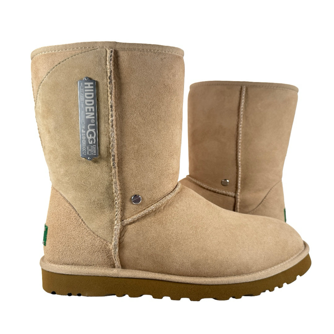 1183670 SAN UGG Classic Short Boot Hidden NY Sand
