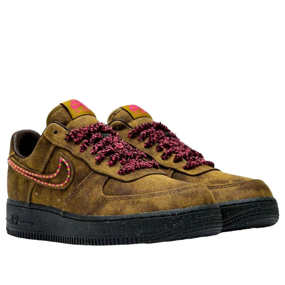 IO4474 300 Nike Air Force 1 Low '07 QS Boucle Desert Moss Fierce Pink