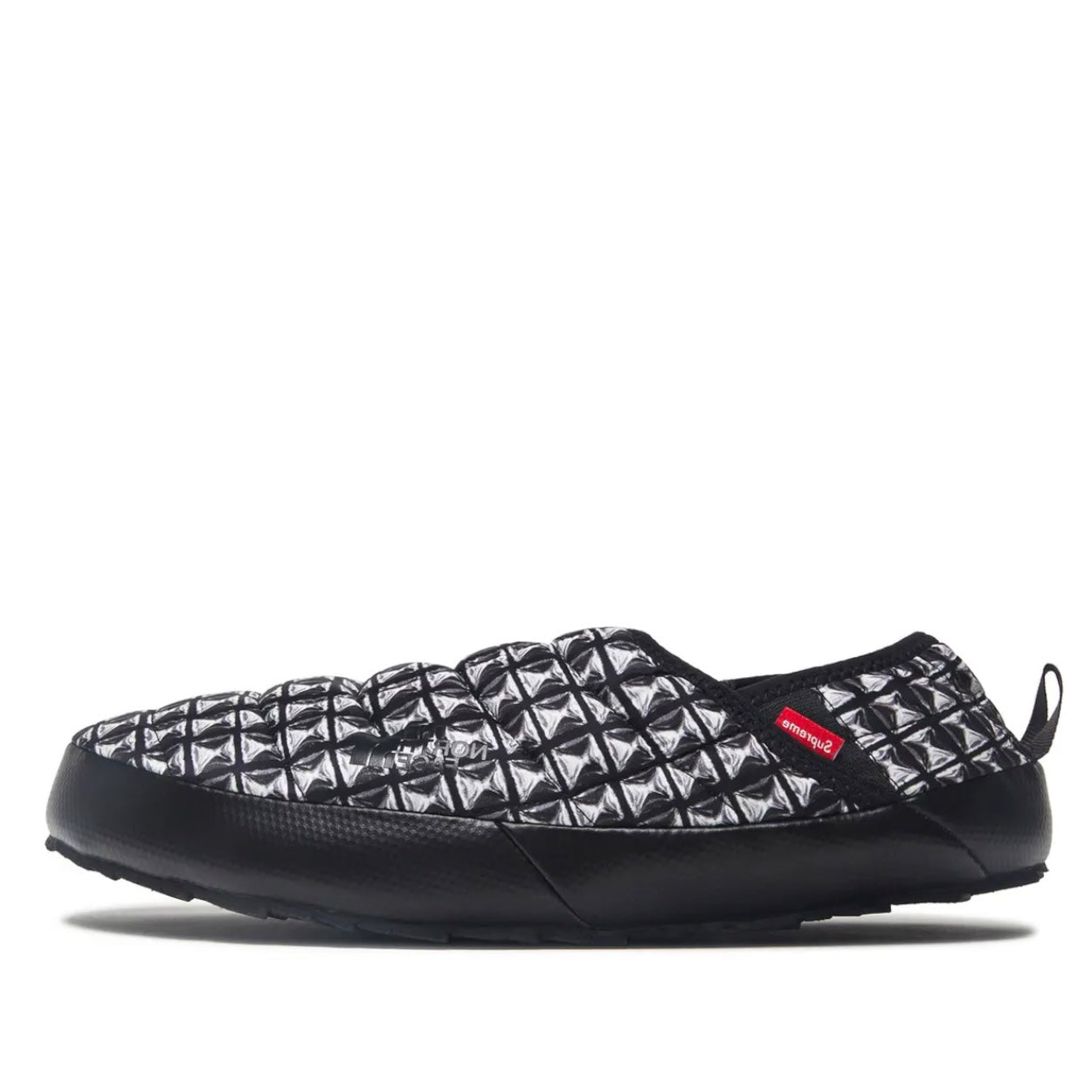 NF0A5IR226D Supreme The North Face Traction Mule Black Studded Print