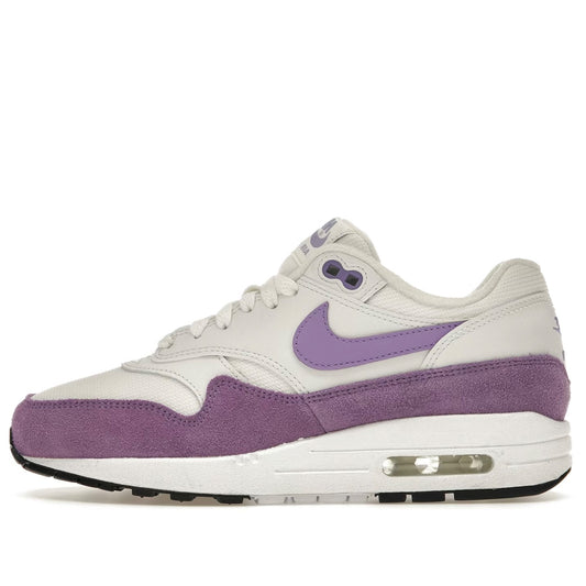 319986 118 Nike Air Max 1 Atomic Violet (Women's)