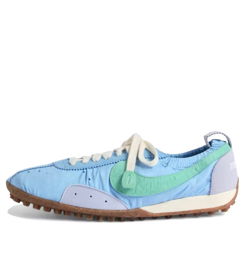 HV8547 300 Nike Moon Shoe SP Jacquemus Emerald Rise (Women's)