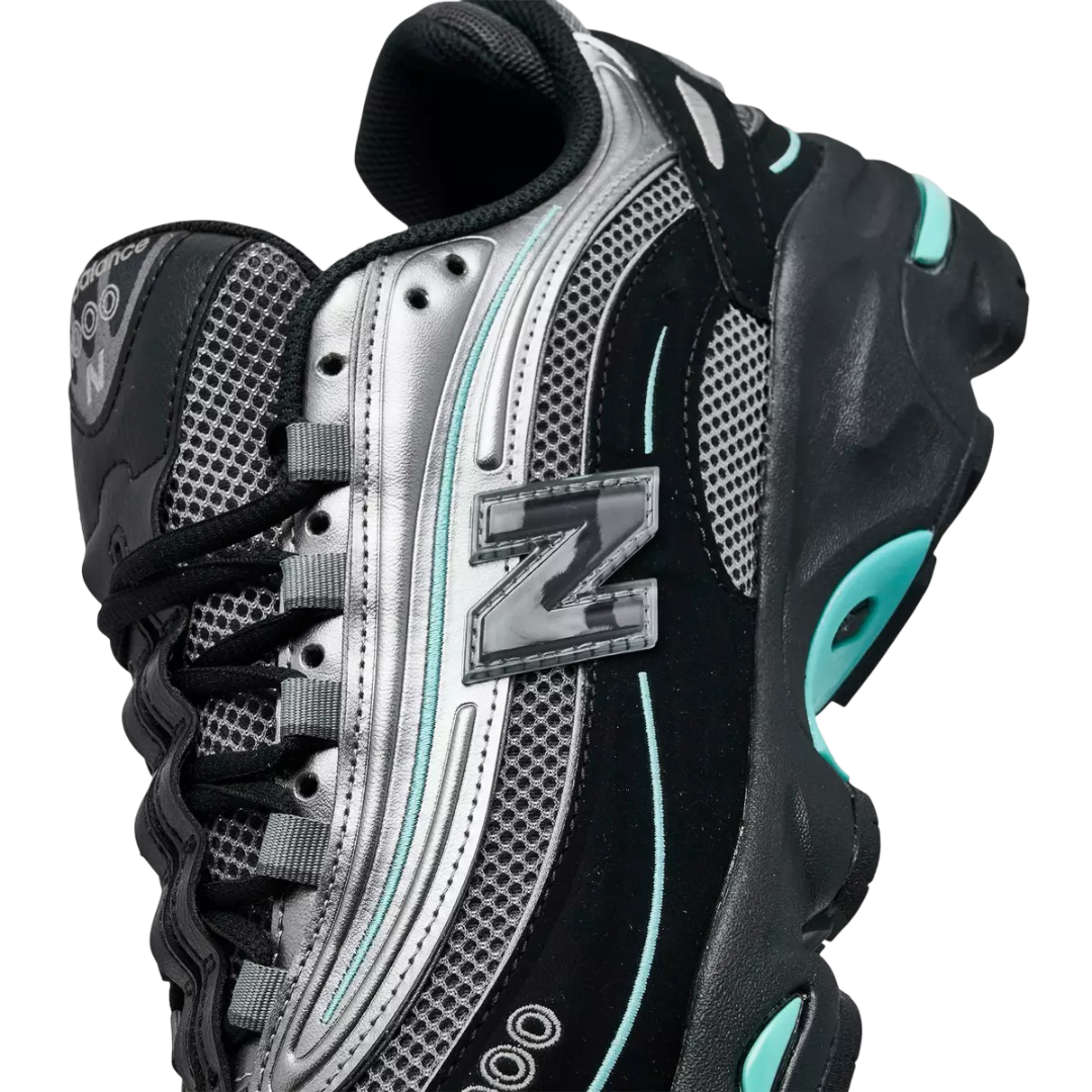 M1000JR New Balance 1000 Black Teal