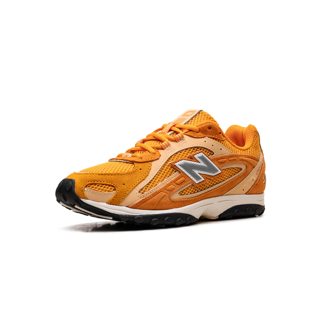 U204LKTI New Balance 204L Kith Orange