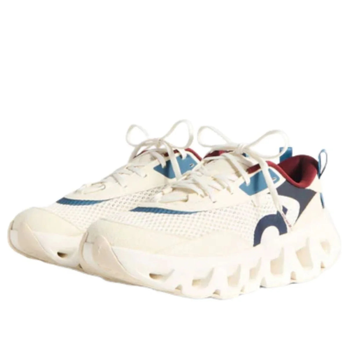 3MG10841200 On Running K-Tech 2 Kith White Real Teal