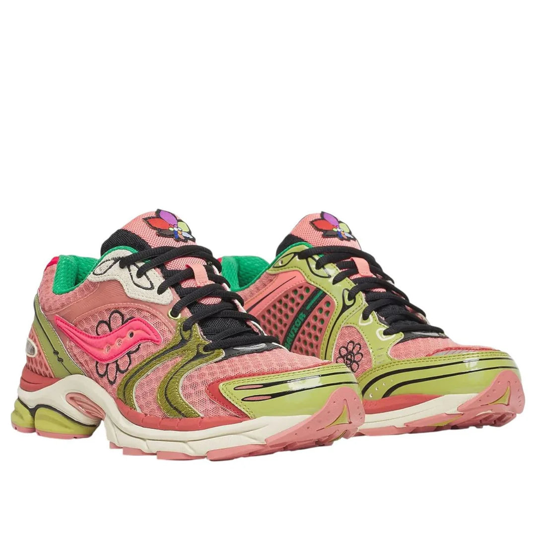 S70966 2 Saucony ProGrid Triumph 4 Jae Tips Flowers Grow Uptown Virginia Creeper2