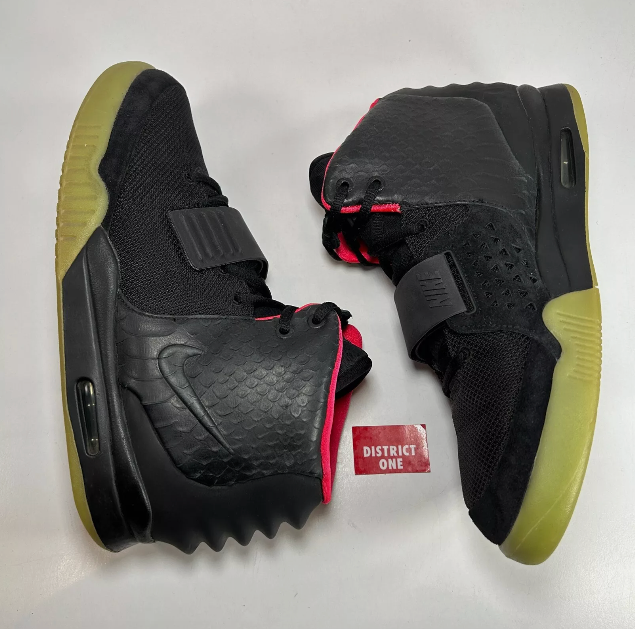 508214 006 Nike Air Yeezy 2 Solar Red [USED] - 12 M (Used)