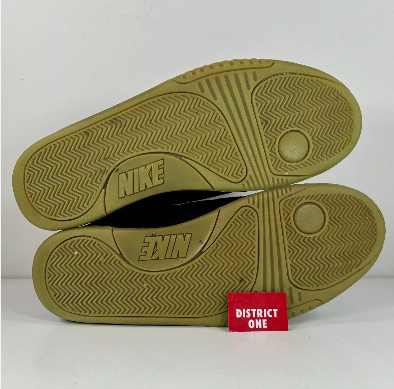 508214 006 Nike Air Yeezy 2 Solar Red [USED] - 12 M (Used)