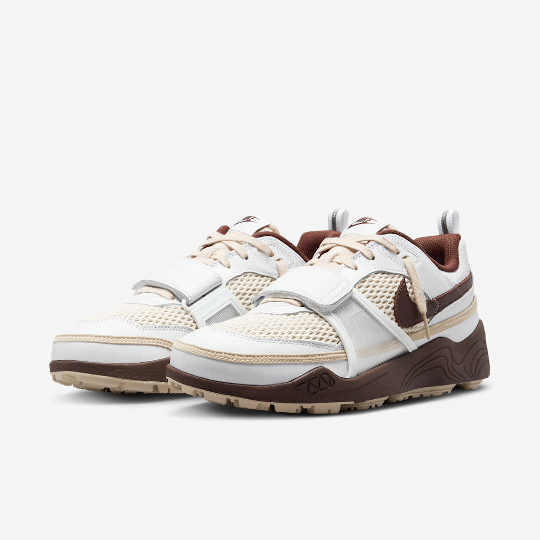 HQ3073 100 Nike Zoom Field Jaxx Travis Scott Light Chocolate