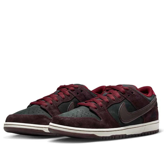 FZ1289 200 Nike SB Dunk Low Riot Skateshop