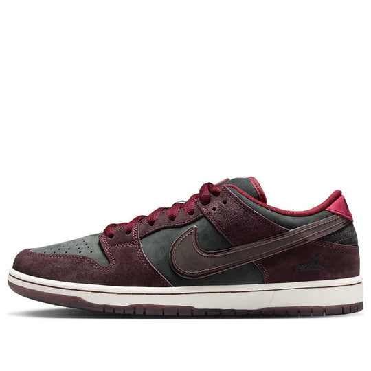 FZ1289 200 Nike SB Dunk Low Riot Skateshop