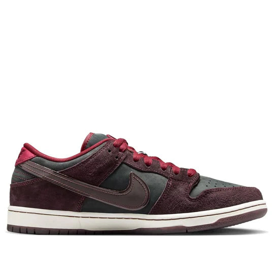 FZ1289 200 Nike SB Dunk Low Riot Skateshop