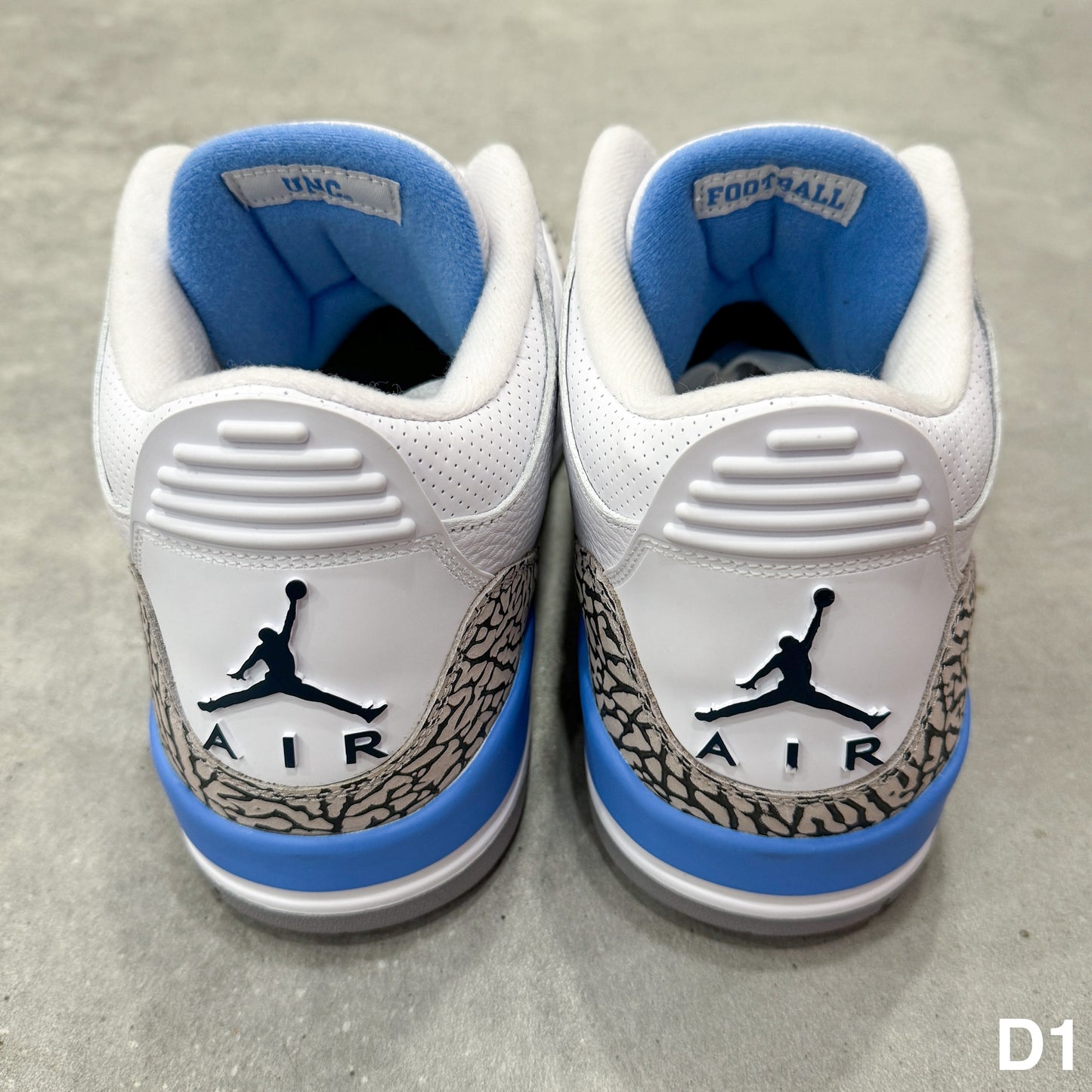 AJ3 820078 Air Jordan 3 UNC PE (2018)