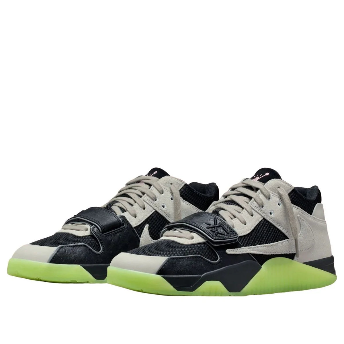 IH7971 001 Jordan Jumpman Jack TR Travis Scott x Chase B Black Night Silver