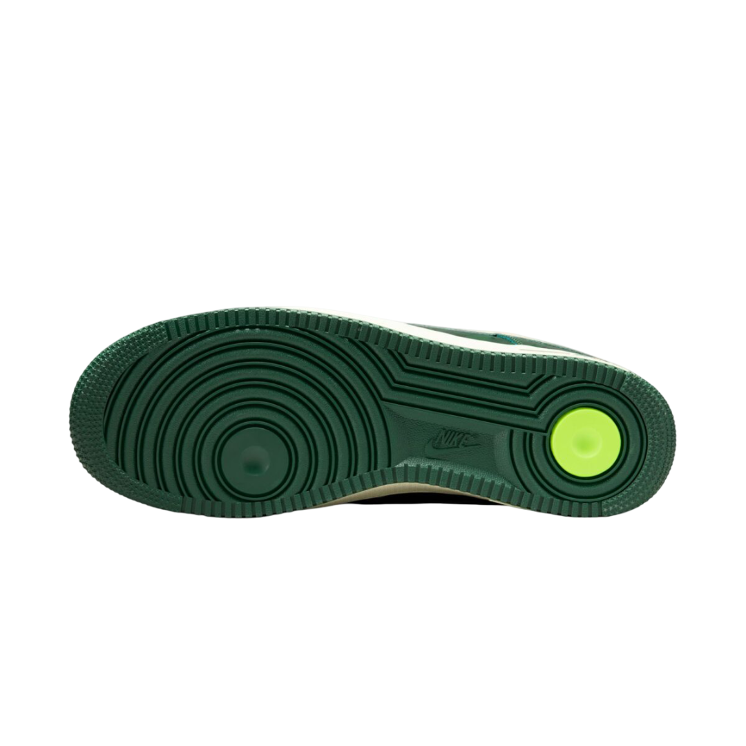 IM6604 323 Nike Air Force 1 Low LAAMS Please Post Bills