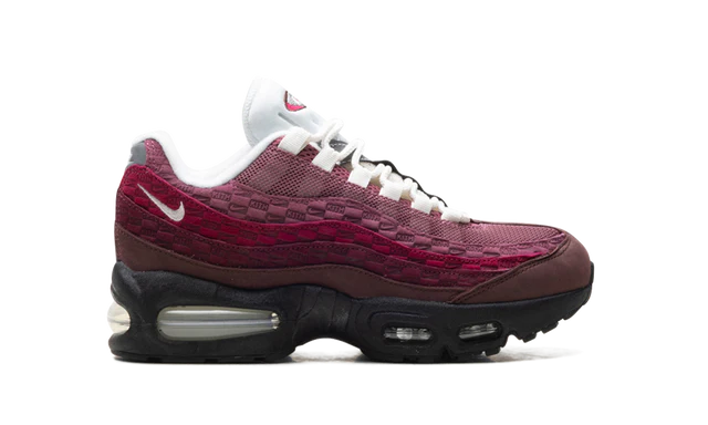 IO4642 200 Nike Air Max 95 Kith El Dorado (PS)
