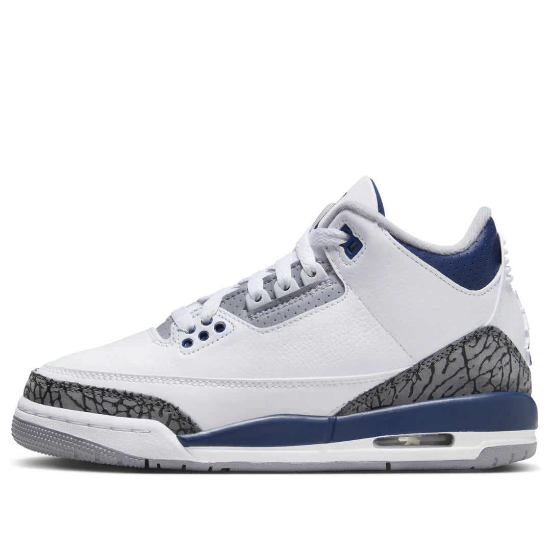 DM0967 140 Air Jordan 3 Retro Midnight Navy (GS)