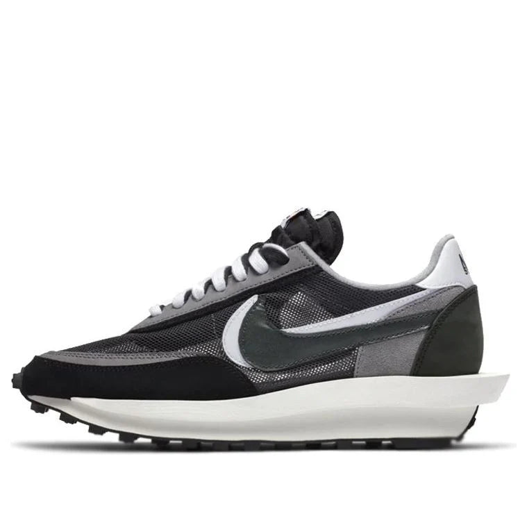 BV0073 001 Nike LD Waffle sacai Black