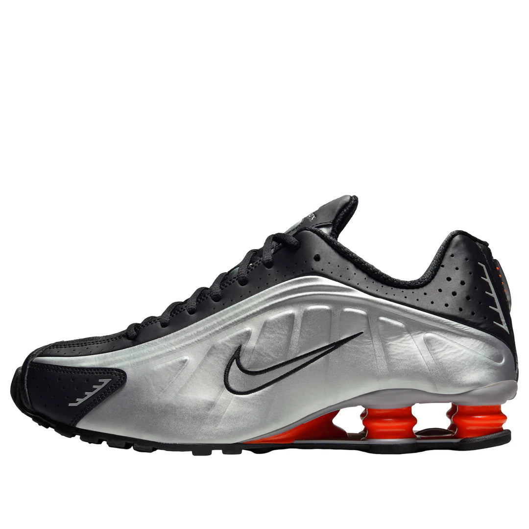 HQ1988 002 Nike Shox R4 Black Metallic Silver (2025)