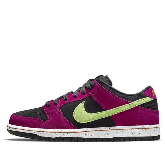 BQ6817 501 Nike SB Dunk Low Pro ACG Terra Red Plum