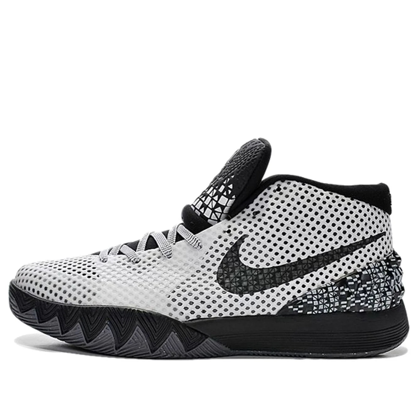 718820 100 Nike Kyrie 1 BHM