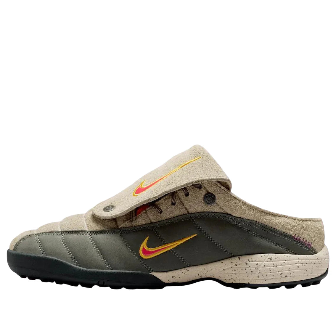 IH4422 200 Nike Total 90 Mule Kids of Immigrants Khaki