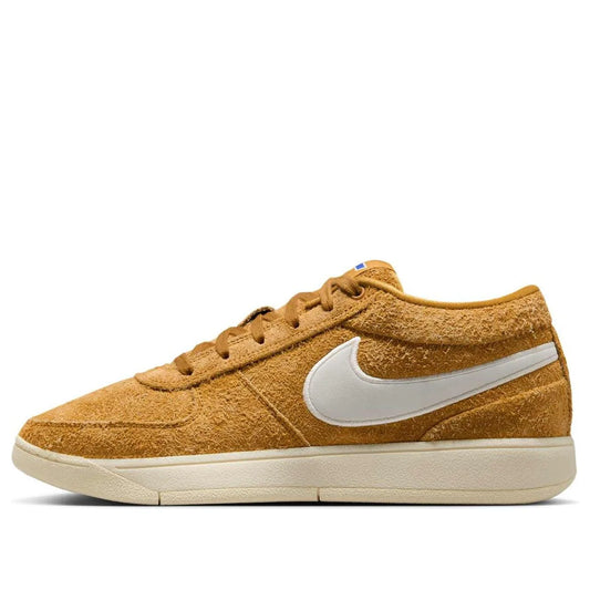 IH0890 700 Nike Book 1 Chevrolet Gold Leaf