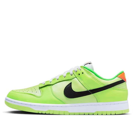 FJ4610 702 Nike Dunk Low SE Splash Volt