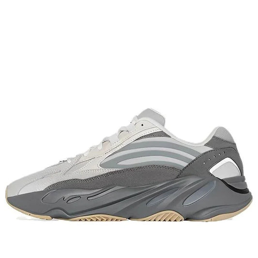 FU7914 Yeezy Boost 700 V2 Tefra