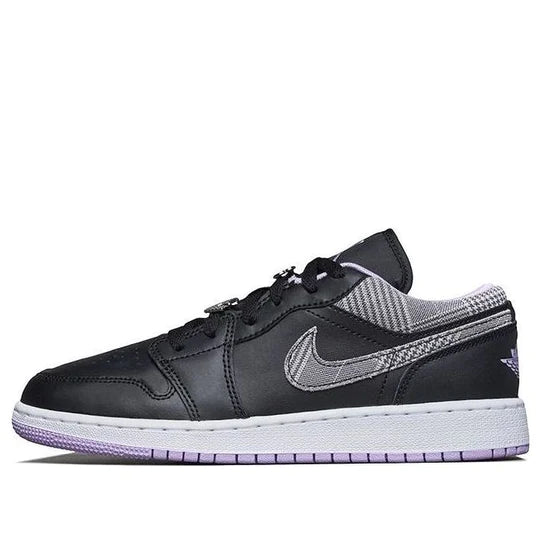 DH0570 015 Air Jordan 1 Low Pata de gallo (GS)