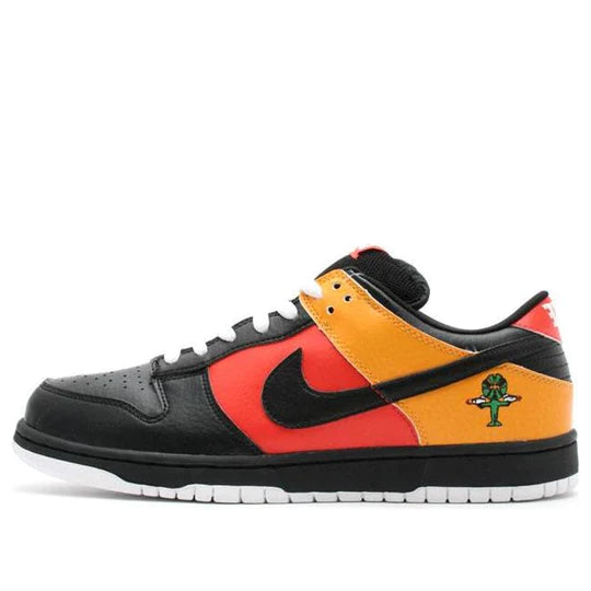 304292 803 Nike SB Dunk Low Raygun