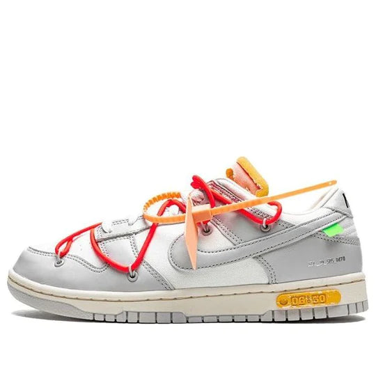 DM1602 110 Nike Dunk Low Blanco roto Lote 6