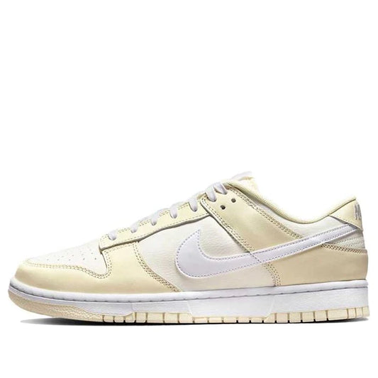 DJ6188 100 Nike Dunk Low Leche de coco