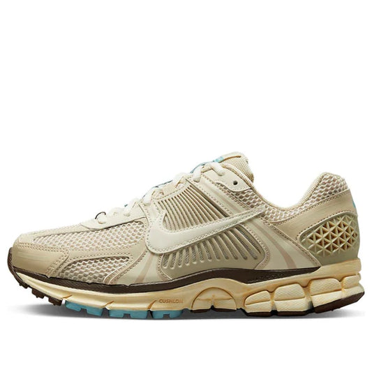 FB8825 111 Nike Zoom Vomero 5 Oatmeal (Women's)