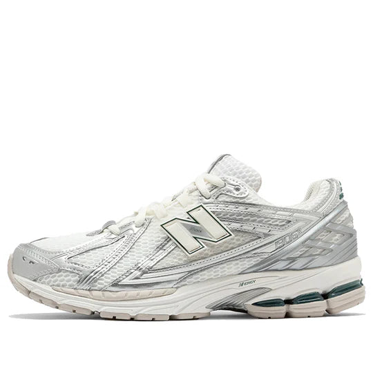 M1906REE New Balance 1906R Silver Metallic Sea Salt