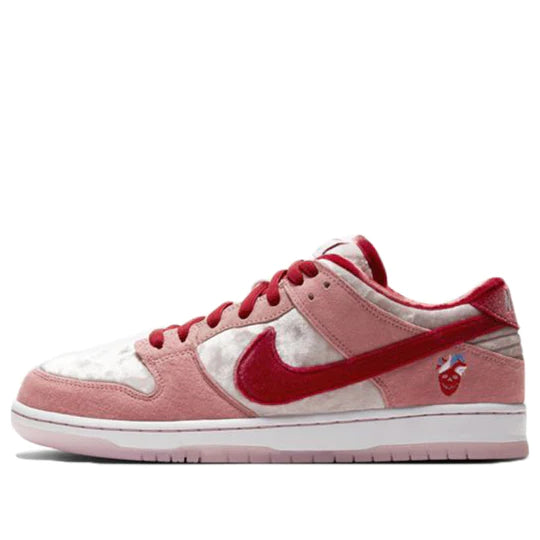 CT2552 800 Dunk SB Bajo ExtrañoAmor