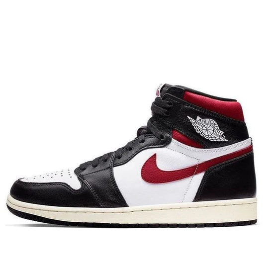 555088 061 Jordan 1 Retro High Black Gym Red [CONDITIONAL]