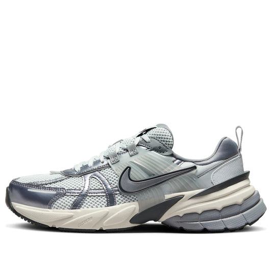 FD0736 003 Nike V2K Run Pure Platinum Wolf Grey (Women's)