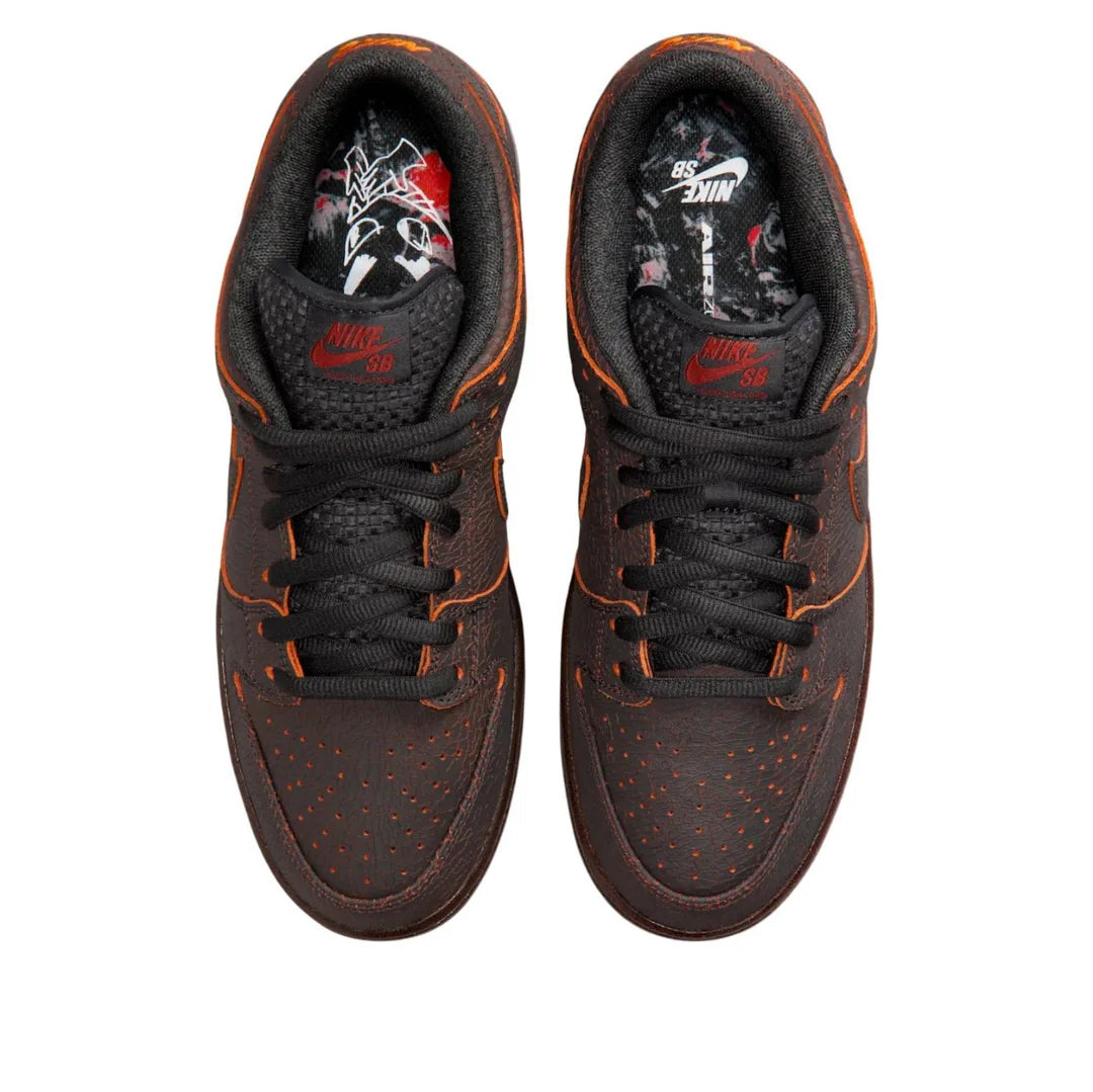 HV1668 001 Nike Dunk SB Low Krampus