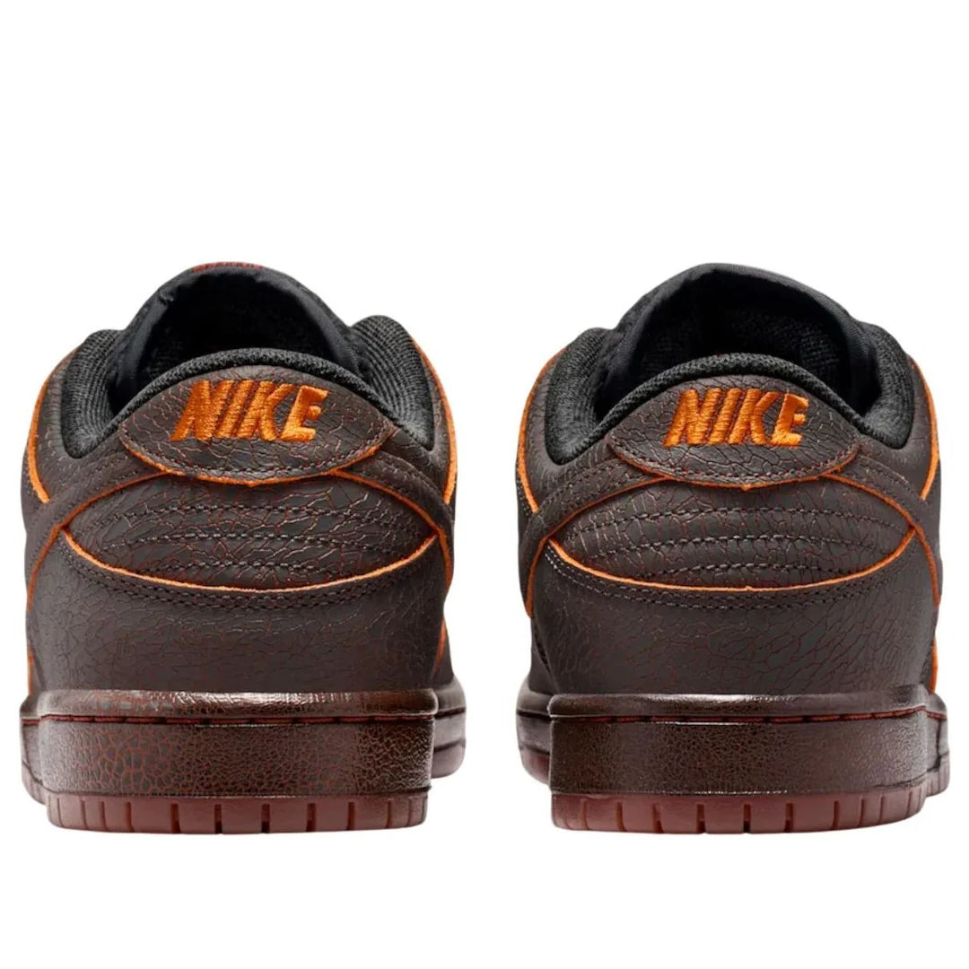 HV1668 001 Nike Dunk SB Low Krampus