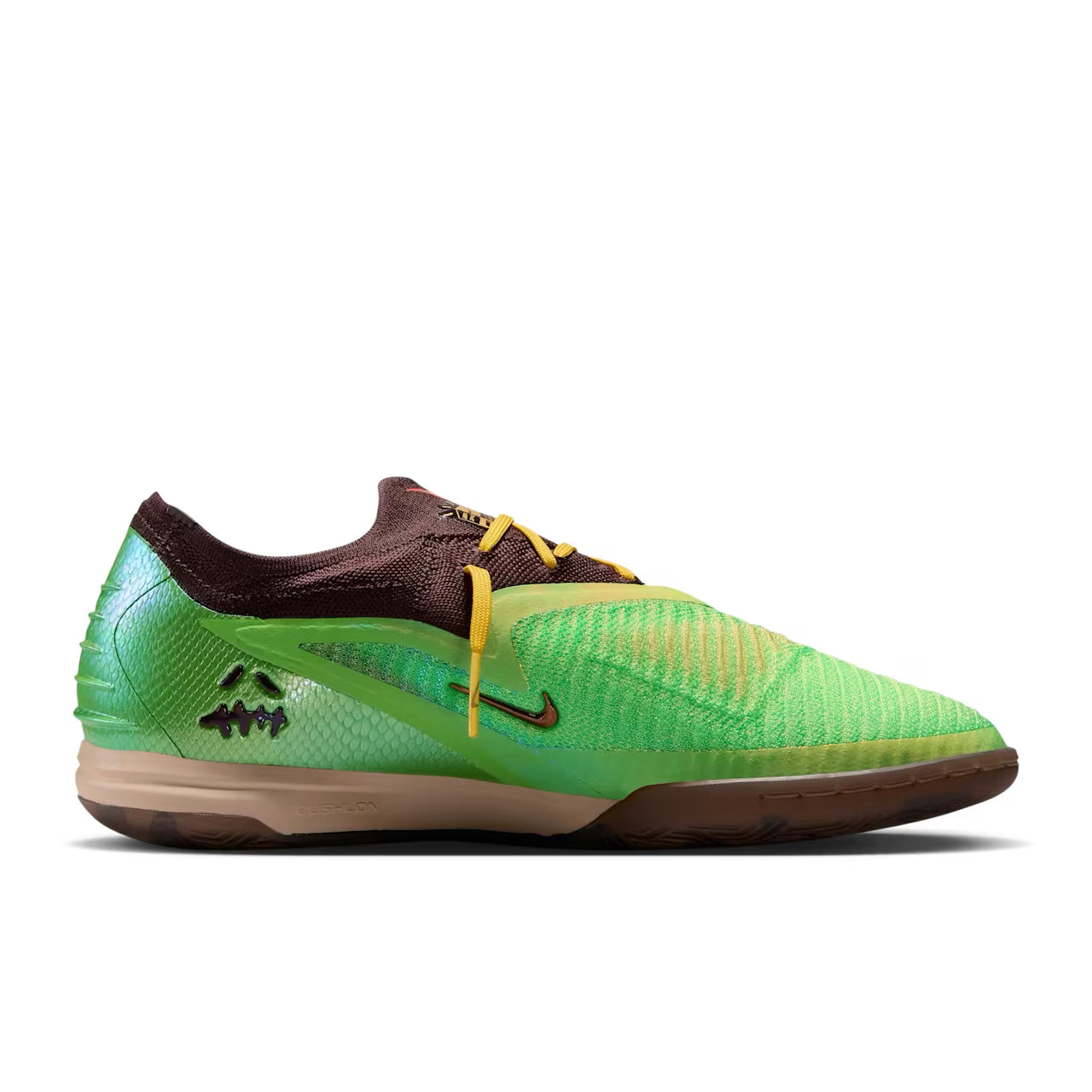 IV2037 900 Nike Phantom 6 Low Elite IC SE Travis Scott