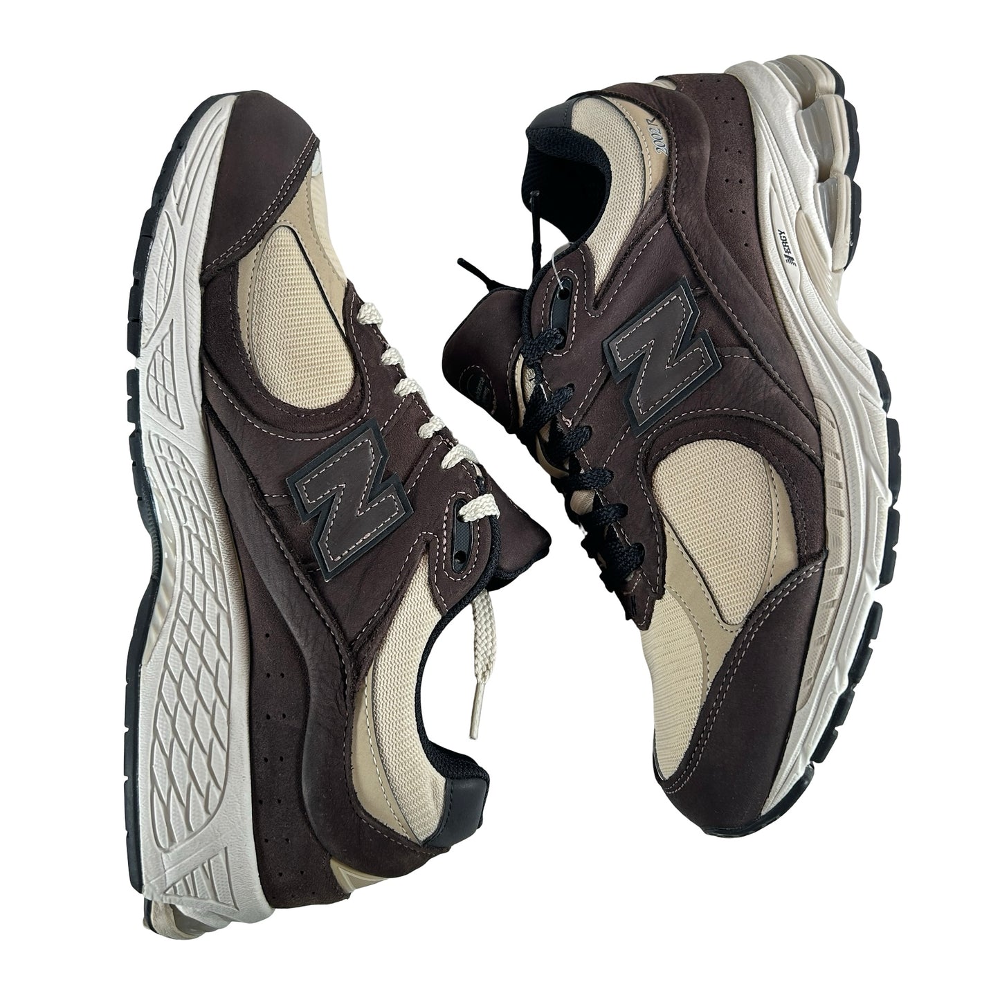 M2002RXQ New Balance 2002R Gore-Tex Black Coffee [USED] - 11 M (VNDS)