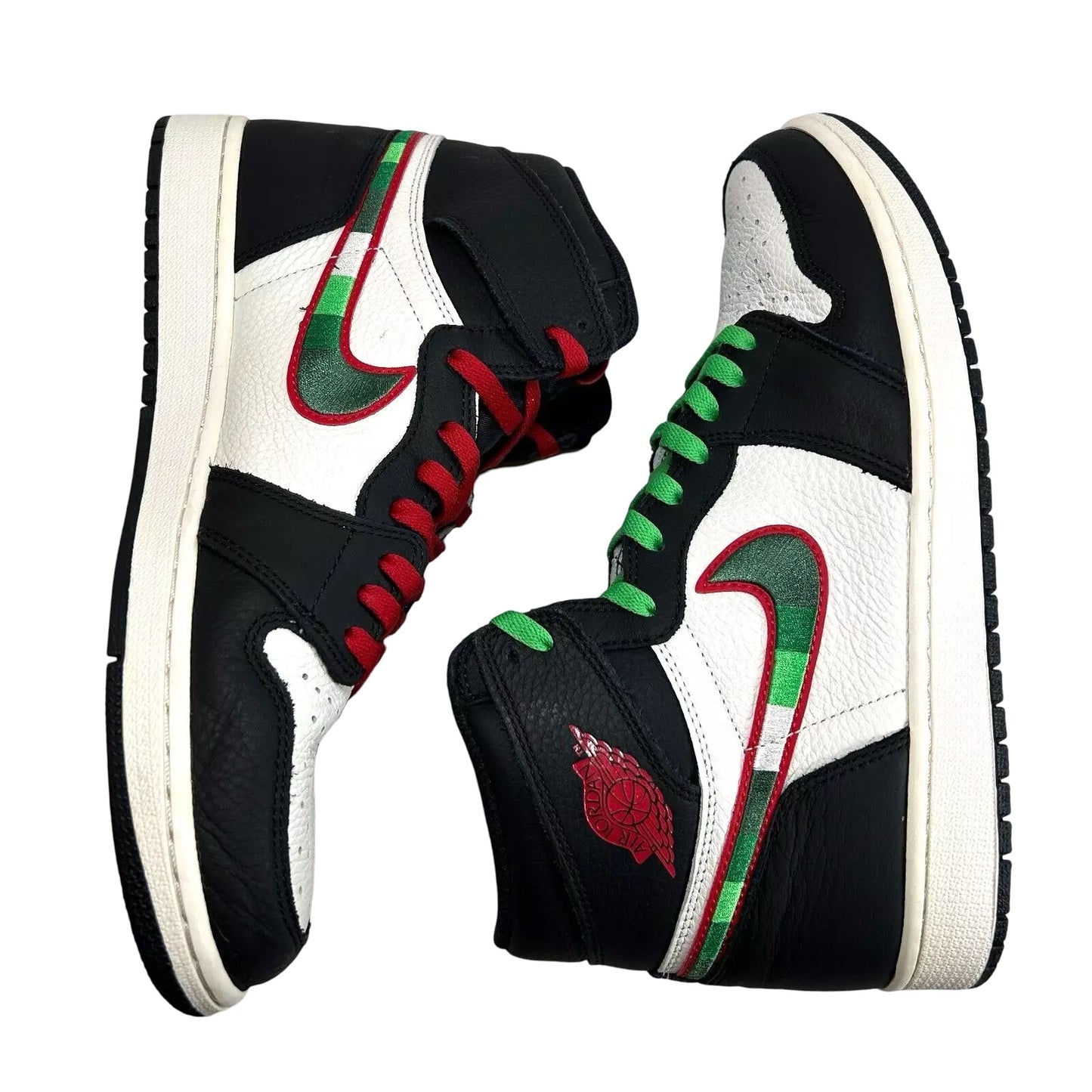 555088 015 Jordan 1 Retro High Sports Illustrated (A Star Is Born) [USED] - 12 M (Used)