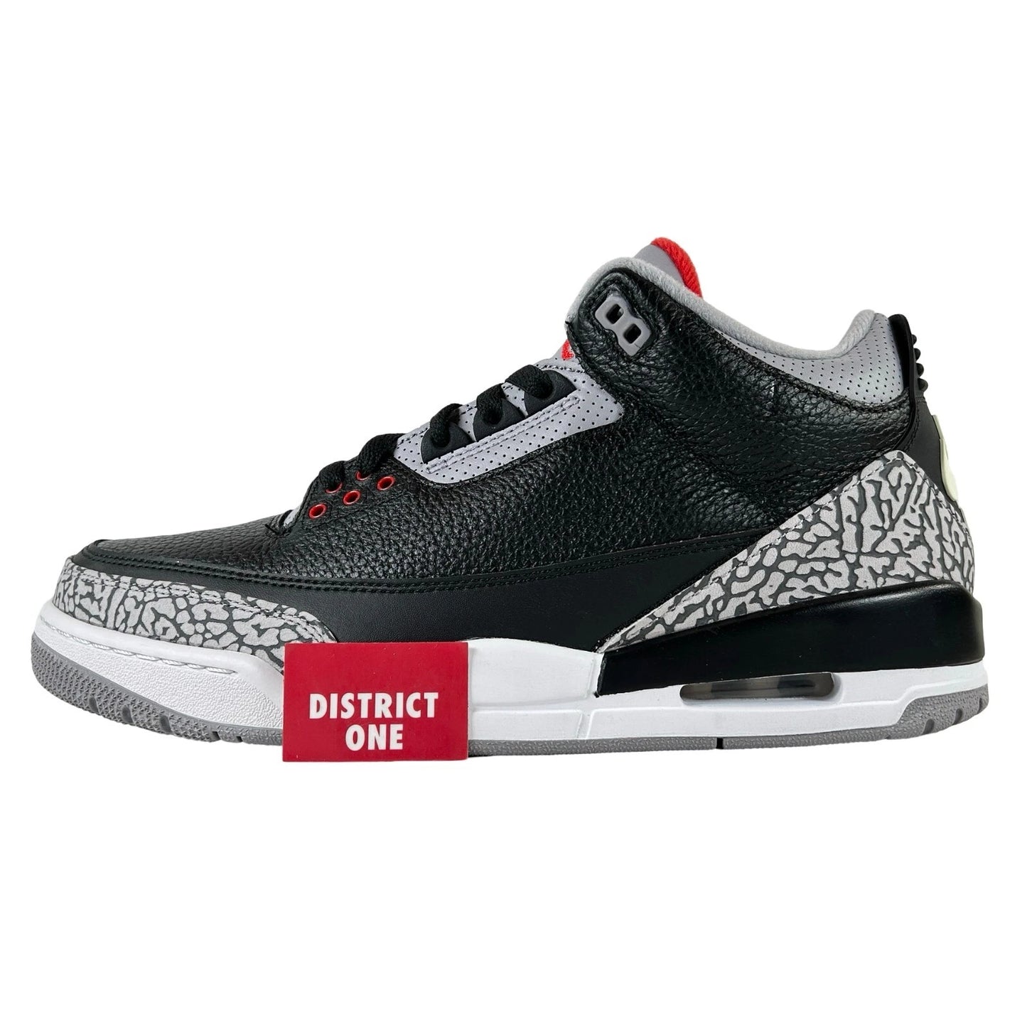 854262 001 Air Jordan 3 Black Cement 2018 - 11 M (Heel Tabs Yellowing)