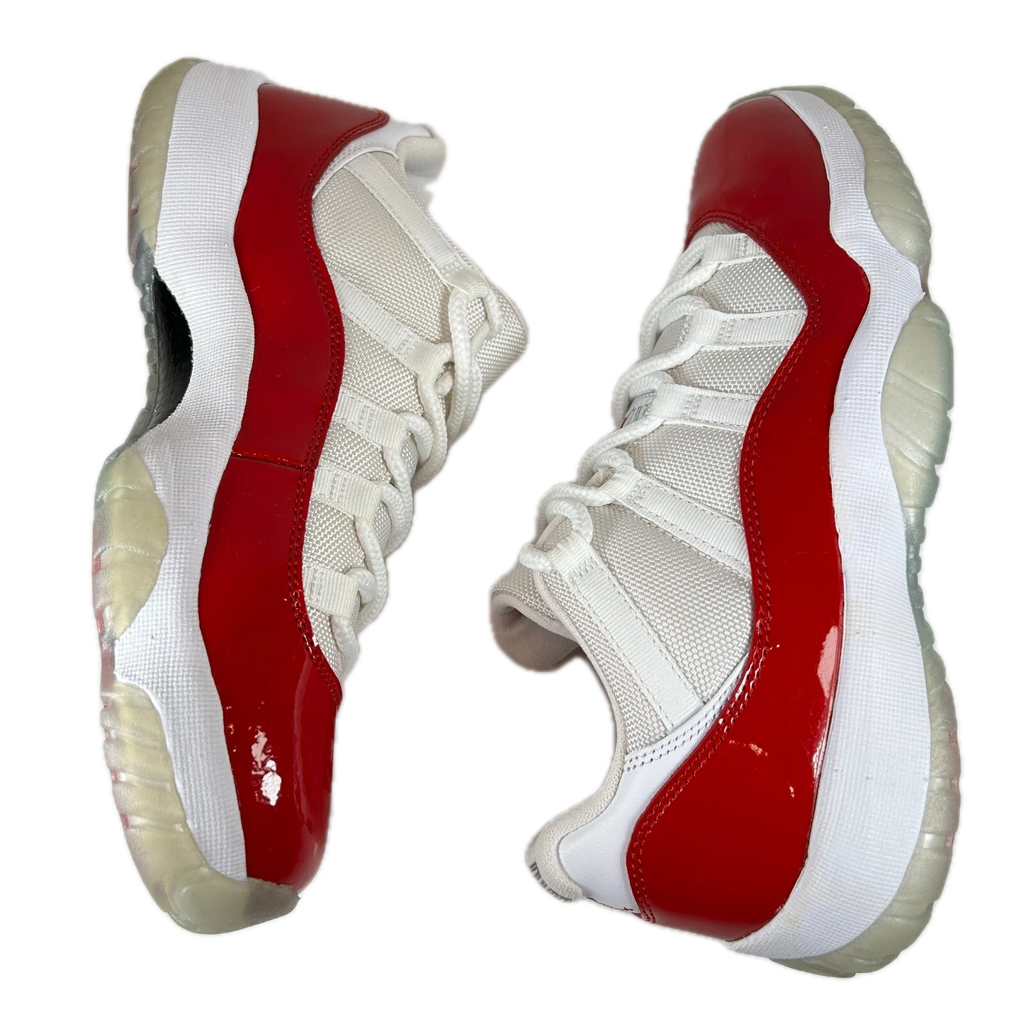 528895 102 Jordan 11 Retro Low Cherry (2016) - 8 M (Yellowing Soles)