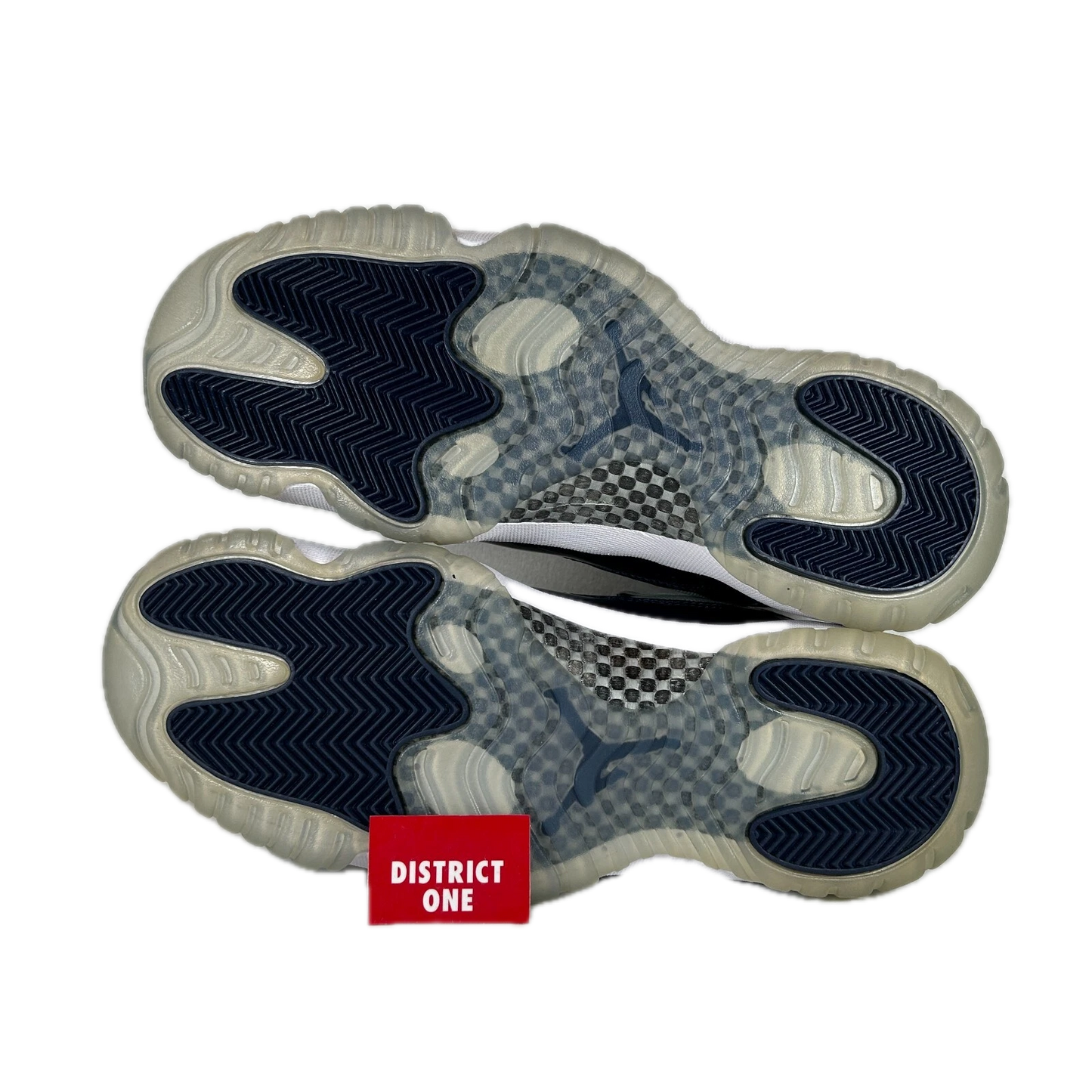 528895 007 Jordan 11 Retro Low Georgetown - 11.5 M (Yellowing Soles)